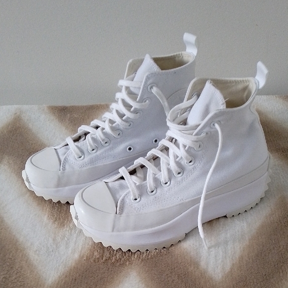 Converse Shoes - Converse Run Star Hike High 'Triple White'
